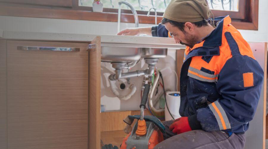 Local sewer line repair in Oglesby, TX